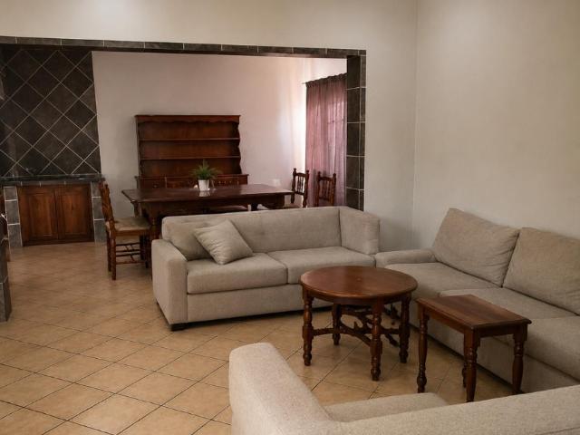 8 Bedroom House For Sale in Meiringspark Ext 5