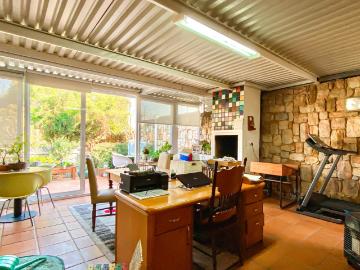 8 Bedroom House For Sale in Westcliff