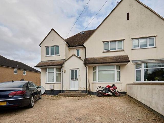 8 Bedroom House Of Multiple Occupation To Rent In Oxford Hill, Witney, OX28