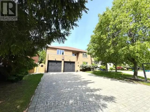 8 Bedroom House Richmond Hill ON 105119031