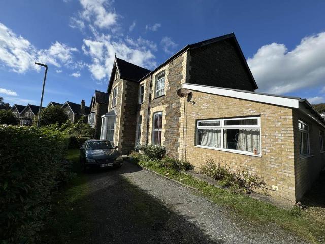 1 bedroom house to rent