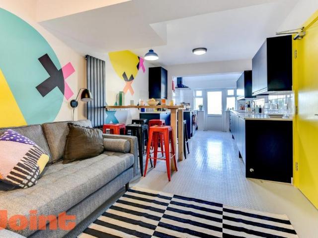 8 bedroom house to rent