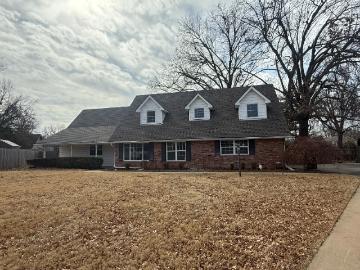 8 Bedroom Home for Rent at 6004 E 52nd Pl, Tulsa, OK 74135 Key