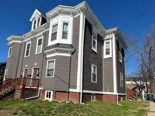 8 bedroom, Haverhill MA 01830 104542325