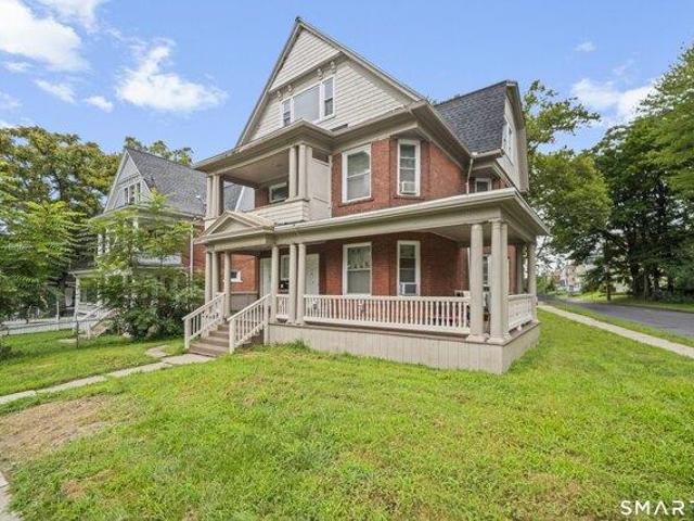 8 bedroom, Hartford CT 06112 105426440
