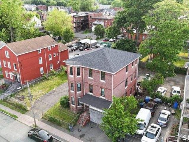 8 bedroom, Hartford CT 06120 104568963