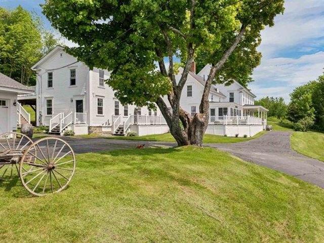 8 bedroom, Jefferson NH 03583 104410296