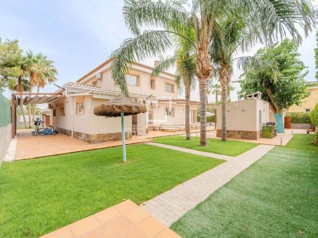 8 bedroom luxury Villa for rent in Bétera, Spain