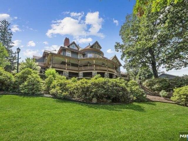 8 bedroom, Mount Arlington NJ 07856 105291216