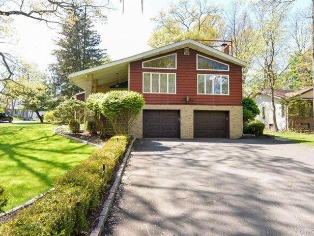 8 bedroom, Monsey NY 10952 105207845