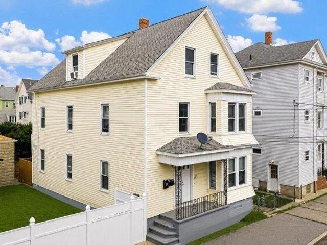 8 bedroom, New Bedford MA 02740 104833533