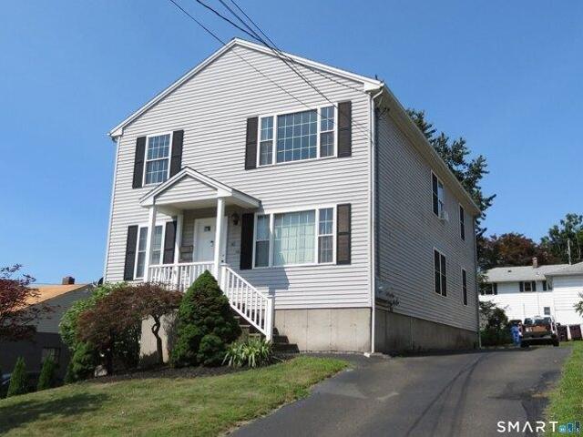 8 bedroom, New Britain CT 06051 104789701