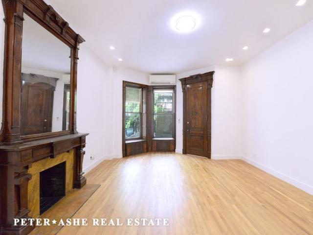 8 bedroom, New York NY 10065 43044899