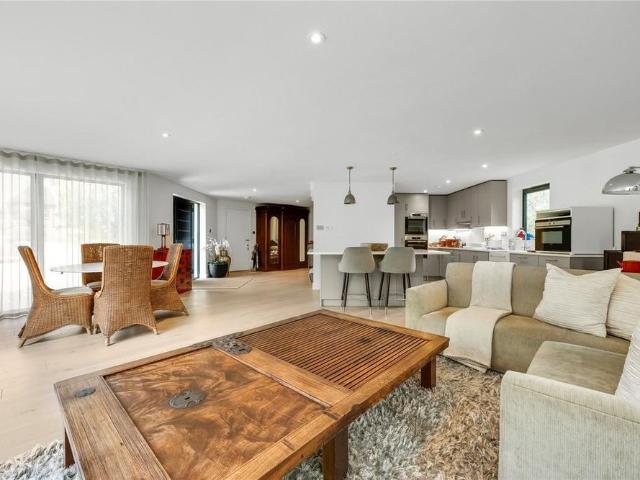 8 bedroom semi detached house to rent
