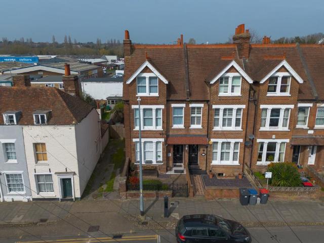 8 bedroom semi detached house for sale