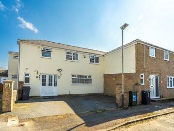 8 bedroom semi detached house for sale
