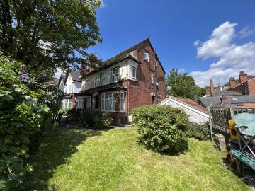 8 bedroom semi detached house for sale