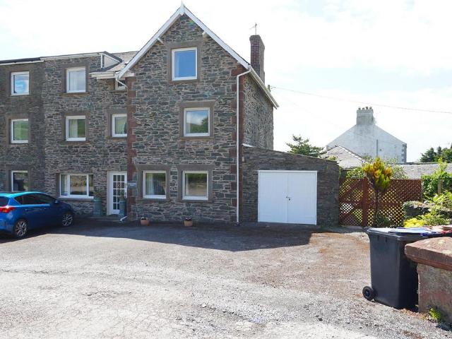 8 bedroom semi detached house for sale