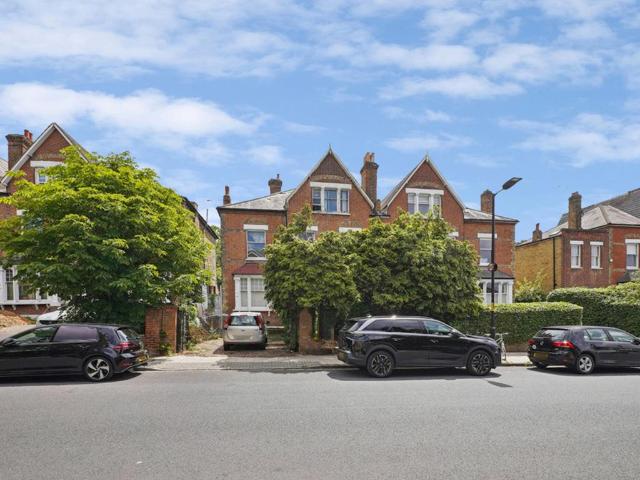 8 bedroom semi detached house for sale