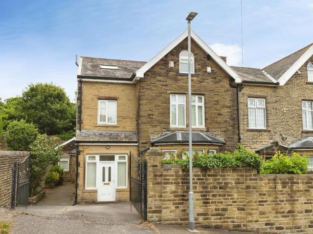 8 bedroom semi detached house for sale