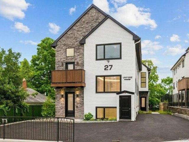 8 bedroom, Spring Valley NY 10977 105289365