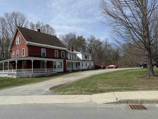 8 bedroom, Springfield VT 05150 105316453