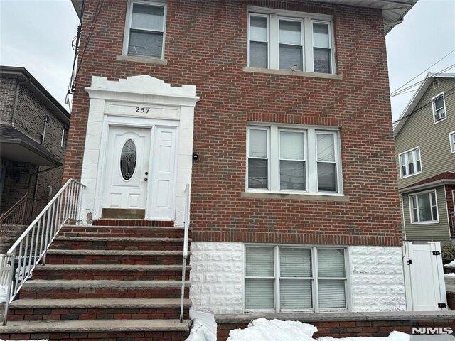 8 bedroom, Palisades Park NJ 07650 105678528