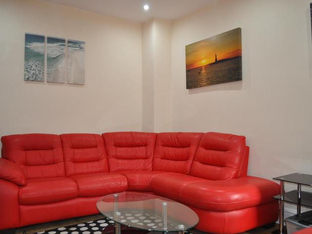 8 bedroom property to let in 168 TIVERTON ROAD £1,120 pw