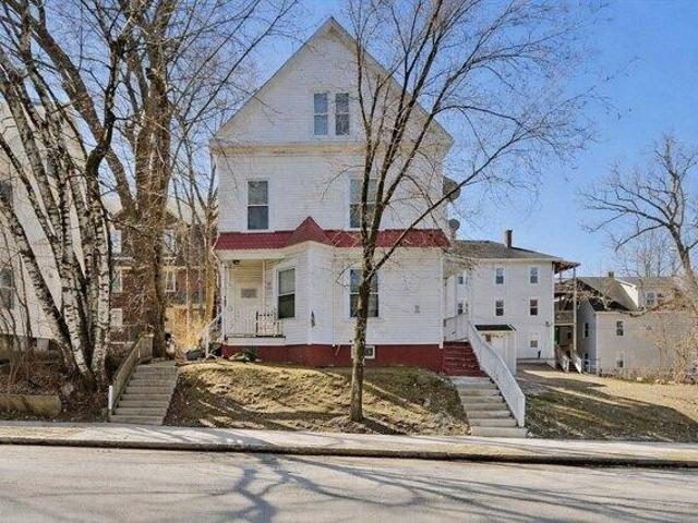 8 bedroom, Worcester MA 01610 104515374