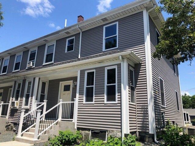 8 bedroom, Waltham MA 02453 105368461