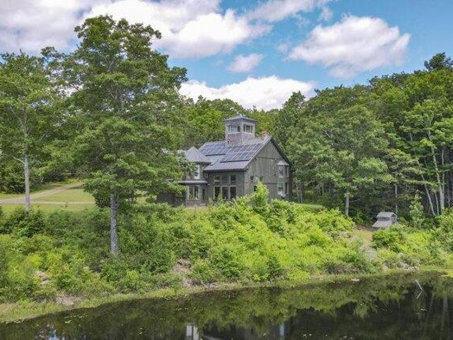 8 bedroom, Washington ME 04574 105797916