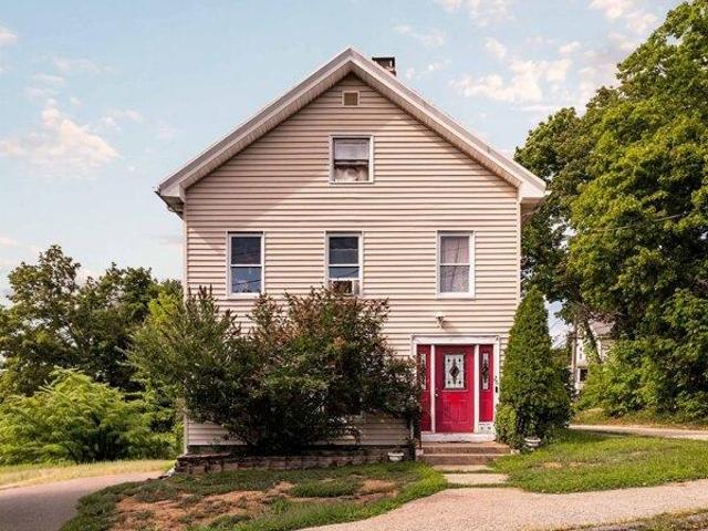 8 bedroom, Weymouth MA 02188 105590101