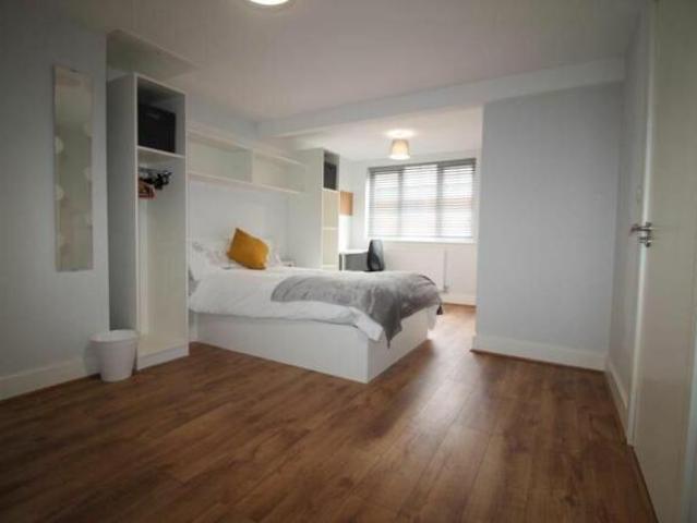 8 bedroom town house for rent in 134 North Sherwood Street, Nottingham, NG1 4EF, NG1