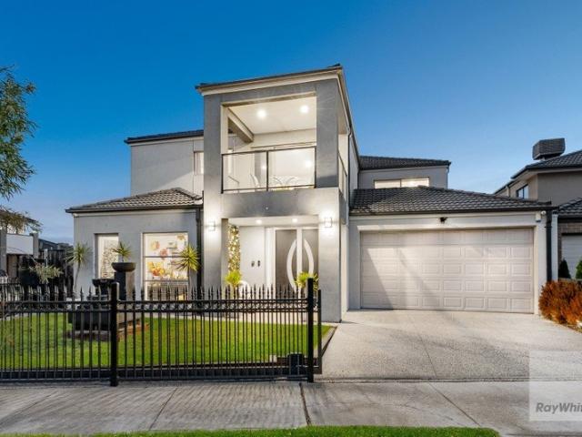 8 Bedrooms. 6 Bathrooms. 3 Kitchens. One Incredible Opportunity!