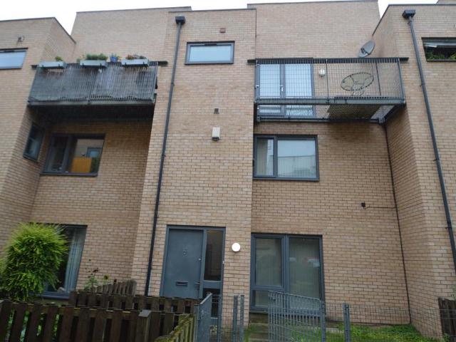 8 Betsham Street, Manchester, M15 5JN, United Kingdom | 3 bed house for rent #140398279 | Rentberry