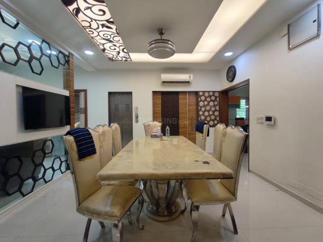 8 BHK Villa in Thaltej for resale Ahmedabad. The reference number is 20369351