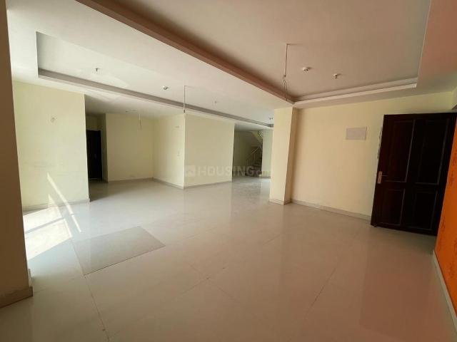 8 BHK Villa in Sector 31 for resale Noida. The reference number is 20781404