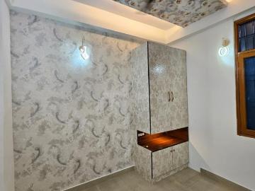 8 BHK Independent House in Vasundhara for resale Ghaziabad. The reference number is 20139099