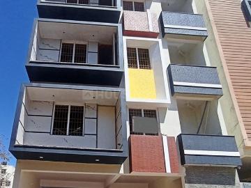 8 BHK Independent House in Banashankari 6th Stage 4th Block for resale Bengaluru. The reference number is 19546656