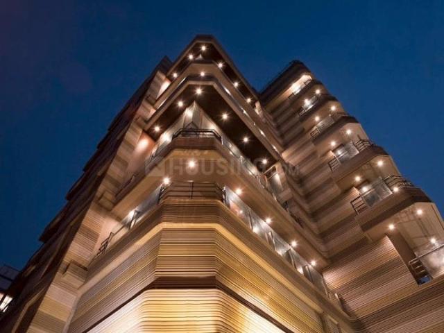 8 BHK Independent House in Bandra West for resale Mumbai. The reference number is 13972861