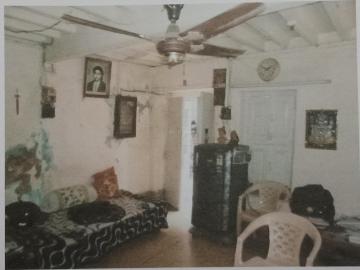 8 BHK Independent House in Dariyapur for resale Ahmedabad. The reference number is 9443383