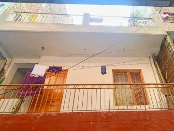 7 BHK Independent House in Govindpuri for resale New Delhi. The reference number is 19260629