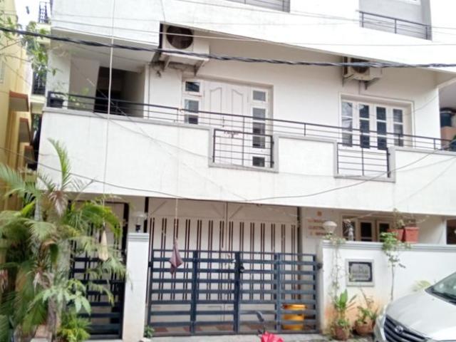 8 BHK Independent House in Jayanagar for resale Bengaluru. The reference number is 20068034