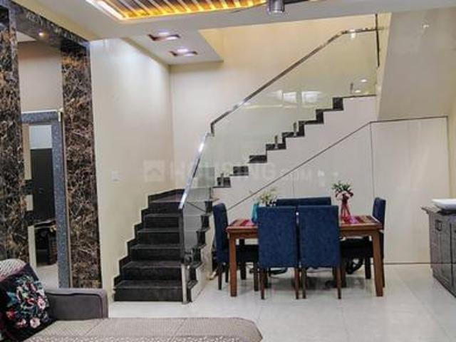 8 BHK Independent House in Nallakunta for resale Hyderabad. The reference number is 20575746