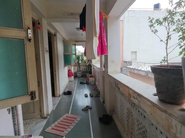 8 BHK Independent House in Naranpura for resale Ahmedabad. The reference number is 20594874
