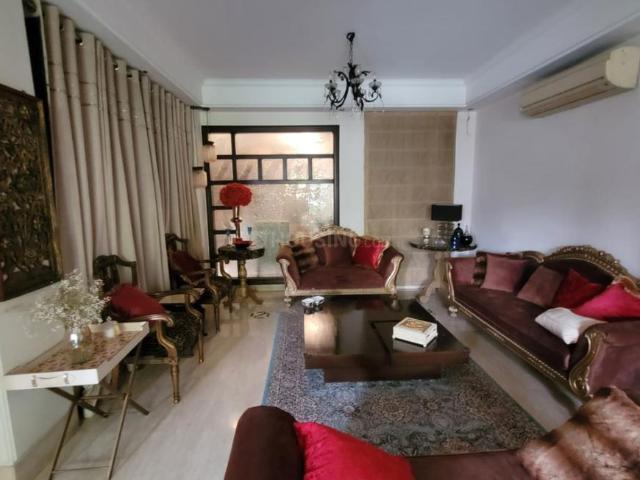 8 BHK Independent House in Panchsheel Enclave for resale New Delhi. The reference number is 21000869