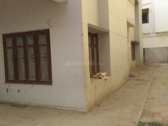 8 BHK Independent House in Rajbansi Nagar for rent Patna. The reference number is 21197649