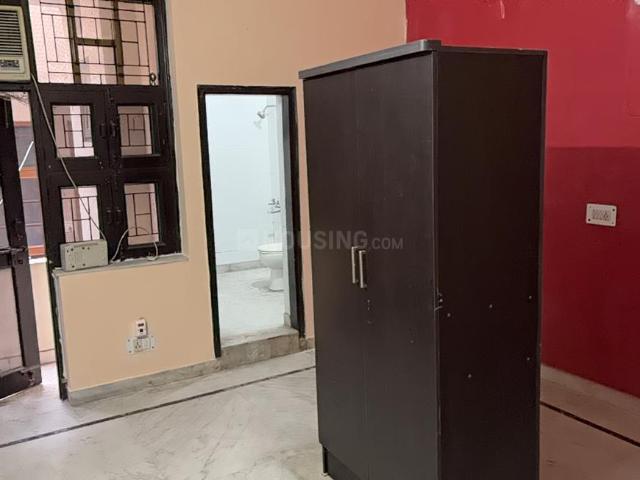 8 BHK Independent House in Sector 31 for resale Gurgaon. The reference number is 19781752