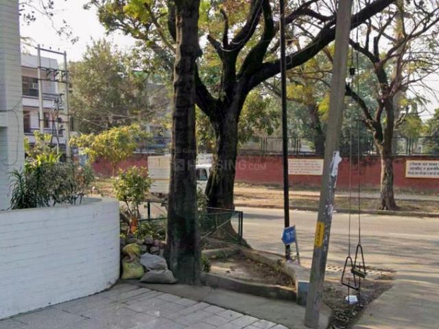 8 BHK Independent House in Sector 40 for resale Chandigarh. The reference number is 20611043