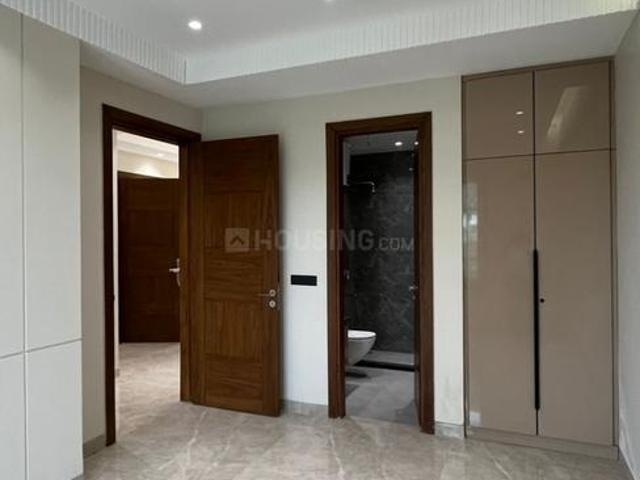 8 BHK Independent House in Sector 46 for resale Gurgaon. The reference number is 20223144